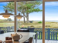 "Djuna" - 200m from the Sea