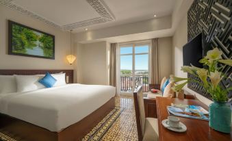 Royal Riverside Hoi An Hotel & Spa