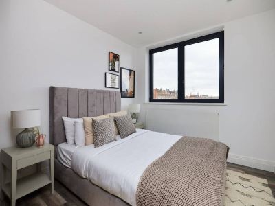 The Wembley Crib - Lovely 1Bdr Flat with Balcony