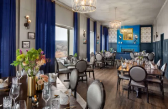 Landmark Inn