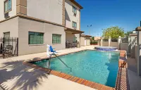 Extended Stay America Suites - Baytown - Pools
