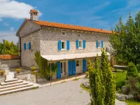 Mega Hotels in Barban