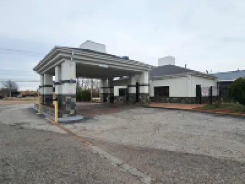 田納西曼非斯 - 雅園 6 號汽車旅館 孟菲斯國際機場附近的飯店