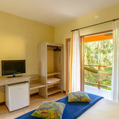 Pousada Ecoilha Hotels near Barra Velha