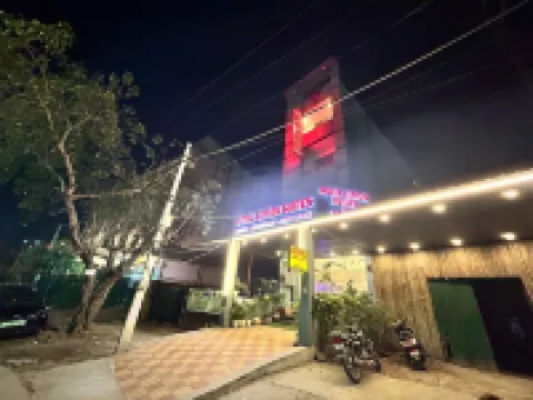 Hotel Lemon Suites & Banquet Noida Sector 62 Hotels in Noida