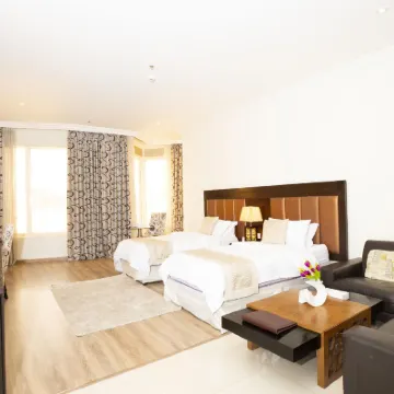 Sunday Millennia Hotel Hotels near Tahlia Street