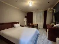 Gimhae's Only Child Sleeps