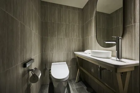 Hotel Indigo Karuizawa Отели рядом с достопримечательностью «しなの鉄道軽井沢駅 旧駅舎口»