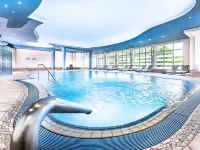 Steigenberger Hotel Treudelberg Hamburg - Pools