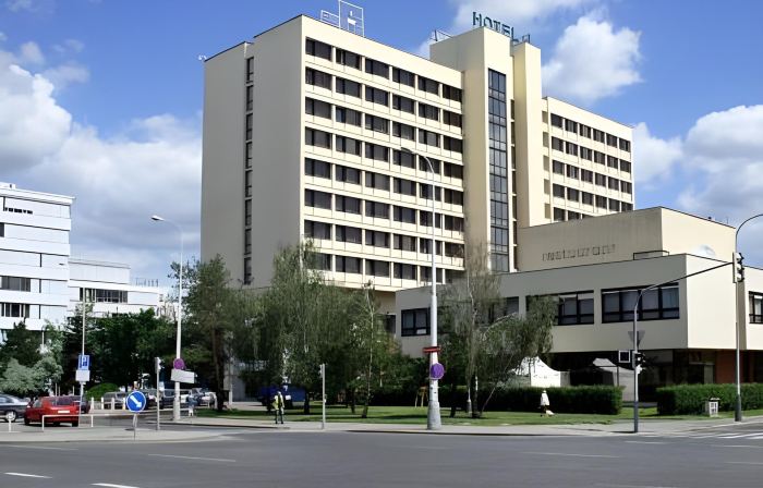 Hotel Ilf