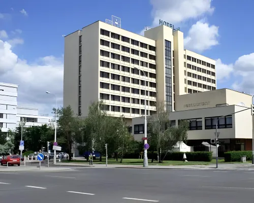 Hotel Ilf Hotels near Prague 12