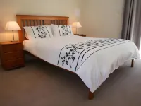 Richmond Coachmans Rest Hotels in Brighton