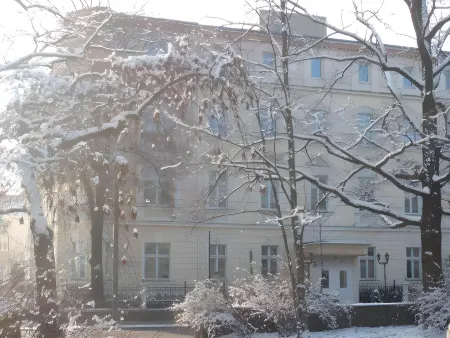 Palais am Kleistpark Отели рядом с достопримечательностью «Oderturm»