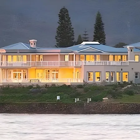 Isola Bella Guest House