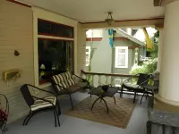 Windsor Guest House Hotels in Greater Vancouver