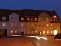 Hotel Zum Weissen Ross Hotels near Delitzsch Zoo