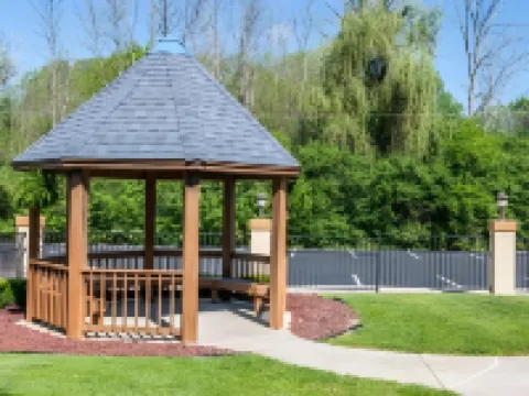 凱富國際全套房酒店(SureStay by Best Western 馬裏恩) 馬里恩酒店