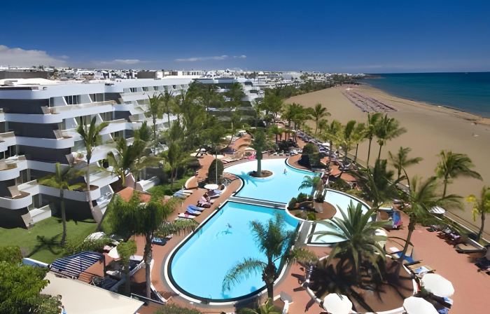 Plus Fariones Suite Hotel