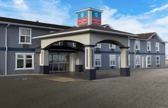 AB 溪谷旅遊賓館