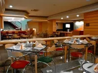 Braston Augusta Hotel by Castelo Itaipava - petit déjeuner