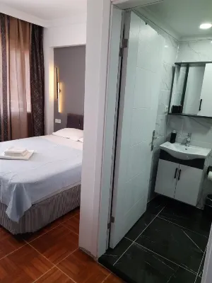 Kusadasi Ephesian Hotel Guesthouse Отели в г. 