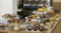 Hotel Boemia - Desayuno