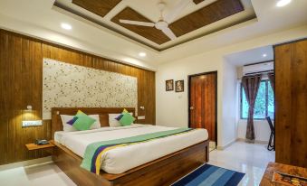 Treebo Park Palace