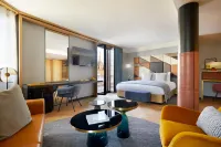 Kimpton Vividora Hotel, an IHG Hotel Hotels near La Fabrica