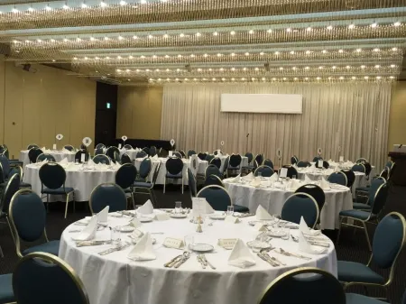 New Miyako Hotel Ashikaga Отели рядом с достопримечательностью «Shimonokuni Isshayawatamiya Kadotainari Shrine»