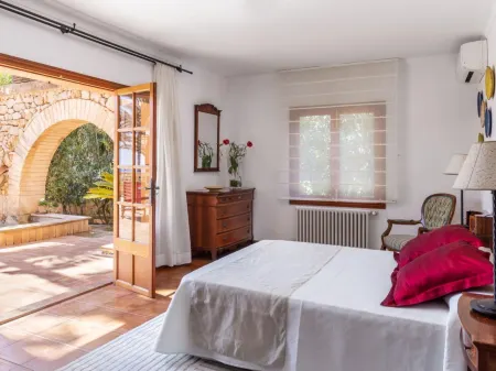 Embat de Mar Отели в г. Cala Bona