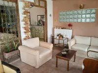 Alonaki Seafront Cottage