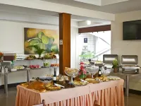 Rede Andrade Bello Mare - Bữa sáng