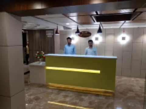 Hotel Sarvoday バピのホテル