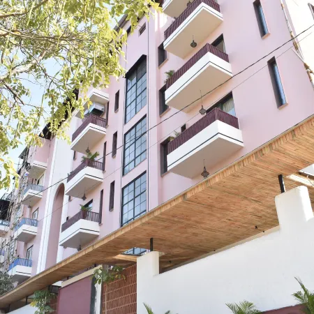 Casa Blanca Lakecity