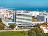 Mercure Lisboa Almada Hotel Hotels near Espaço Memória na Tipografia Popular