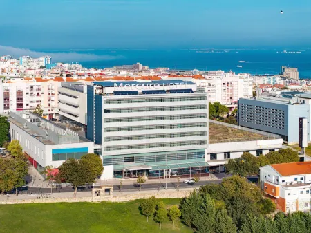 Mercure Lisboa Almada Hotel