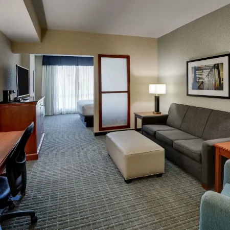 Drury Inn & Suites Grand Rapids