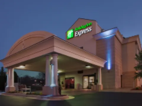 Holiday Inn Express LYNCHBURG by IHG リンチバーグのホテル