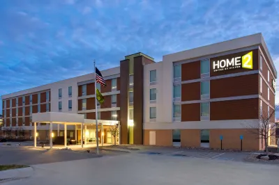 Home2 Suites by Hilton Omaha/West Hotels in Chicago