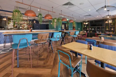 트래블로지 하이 위컴 센트럴