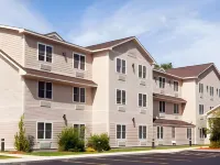 Holiday Inn Express & Suites Hampton South-Seabrook Các khách sạn gần Cider Hill Farm