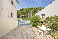 Large Private Pool Viilla, Close to Amenites, Free Air Conditioning and Wifi - Villas