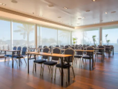 Hipotels Hipocampo Playa โรงแรมในLlevant