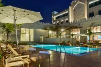 Golden Tulip Zanzibar Airport - Pools