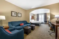Comfort Inn & Suites Tavares North Hotels in Eustis