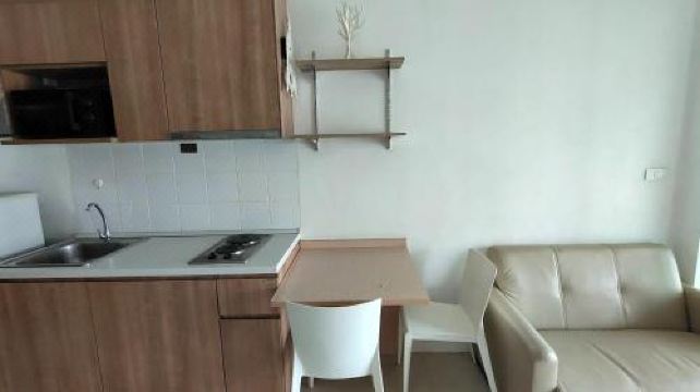 House of Sukhumvit near Night Market