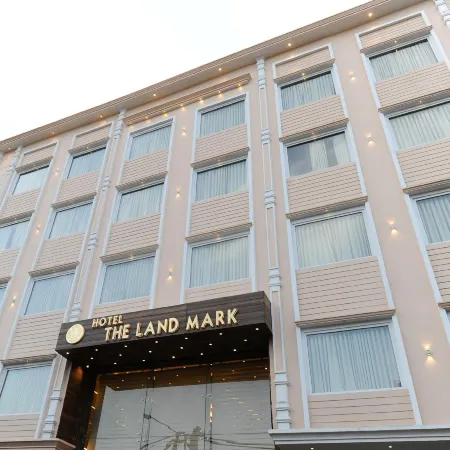 Hotel Landmark Near Golden Temple