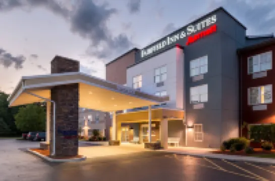 Fairfield Inn & Suites Olean 鄰近ALDI的酒店