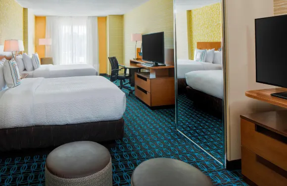 布蘭斯堡萬楓酒店及套房布里奇沃特/薩默維爾