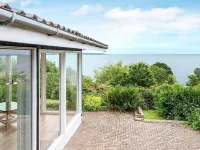 Seaside Charm with Views - by Traum Ferienwohnungen Hotels near Ene Øjesten